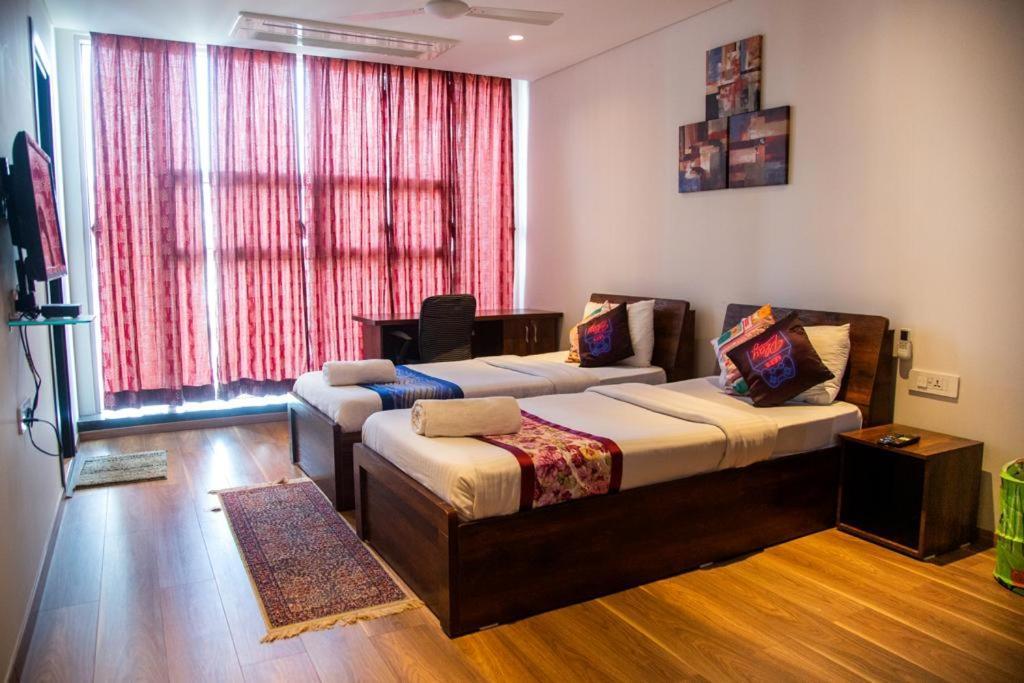 Guest House Service Apartments Pune Zewnętrze zdjęcie